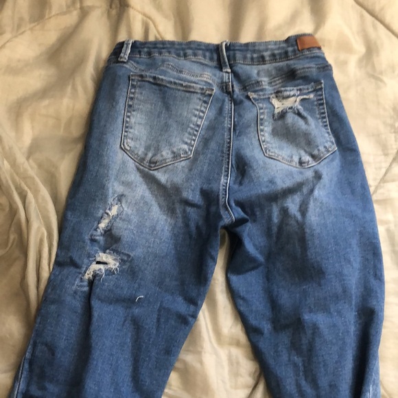 Jeans - Picture 2 of 3